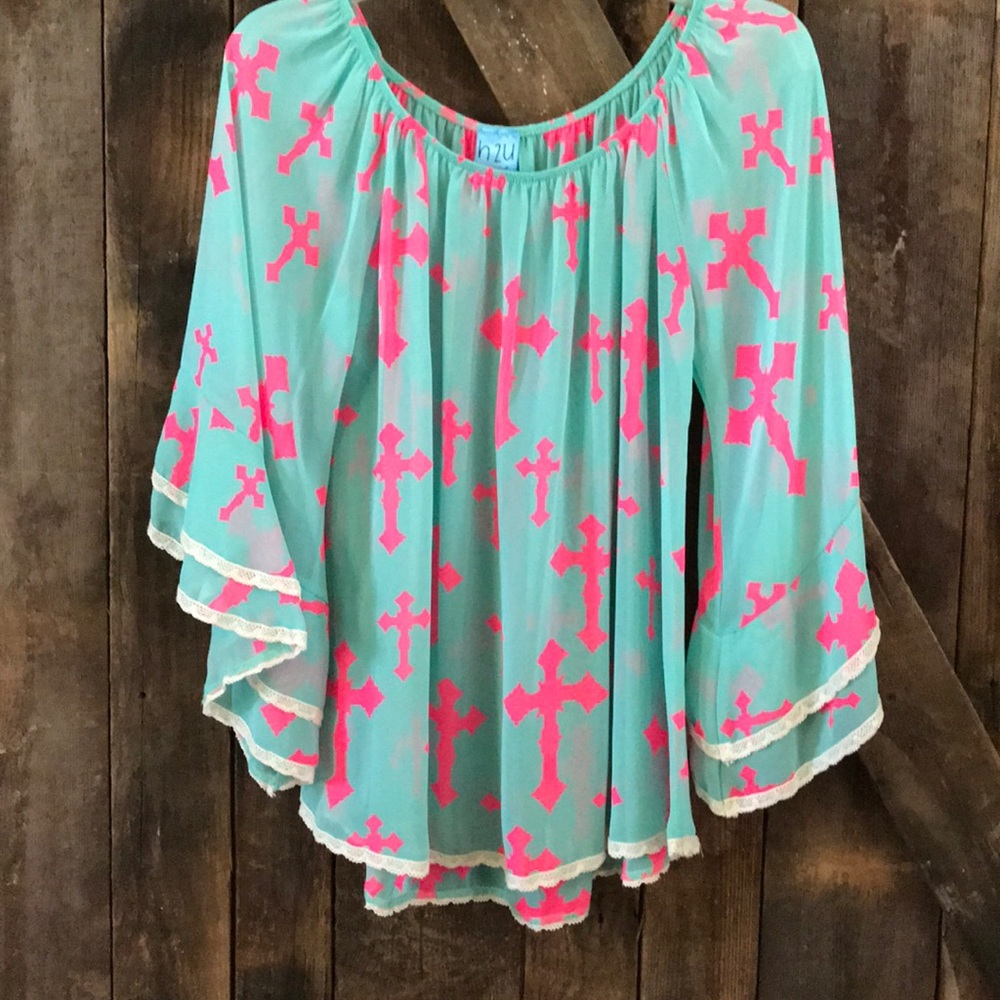 Women’s Shear 3/4 sleeve blouse
